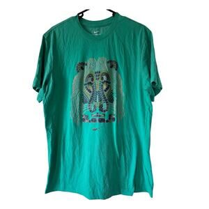 Nike LeBron James Large Lion Strive for Greatness Tee Shirt Green Teal Dri-Fit